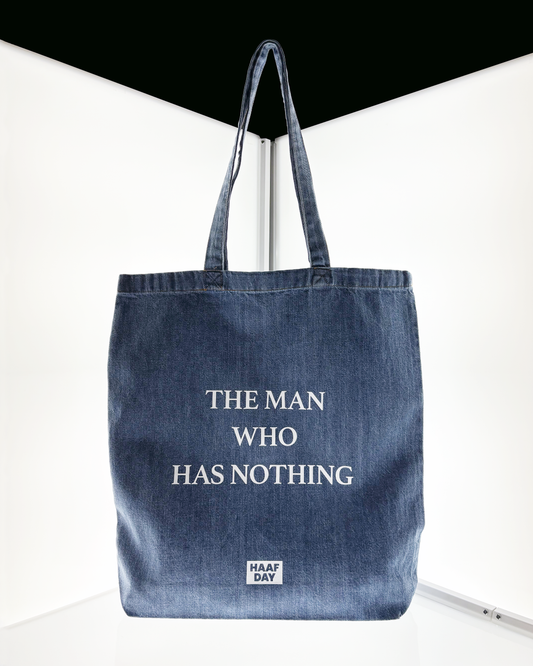 THE MAN WHO HAS NOTHING denim tote light blue